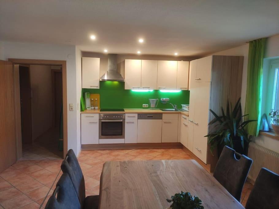 Ferienwohnung In Weyregg Am Attersee Exteriör bild